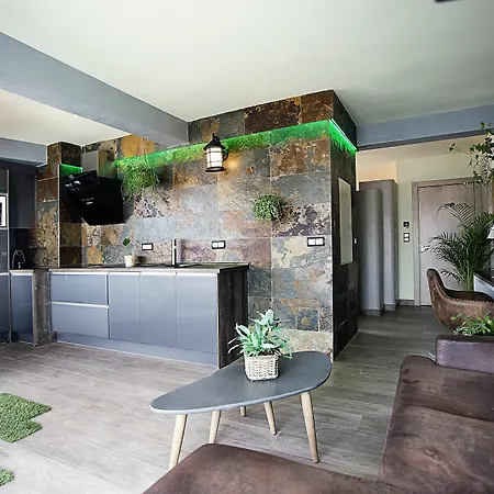 Iloftmalaga Luxury Garden Apartment Malaga